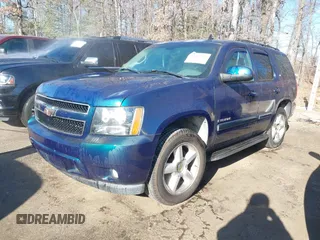 2007 Chevrolet Tahoe LTZ z VIN 1GNFK13047R146971, wystawiony jako IAAI lot #41015459 z przebiegiem 230 156 mil mil oraz . Historia ofert i sprzedaży dostępna na DreamBid. Obrazek 17.