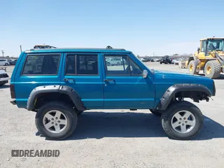 1995 Jeep Cherokee Country с VIN 1J4FJ78S1SL516739, выставлен на аукционе IAAI как лот 42591713 с пробегом 248 199 миль миль и . История ставок и продаж доступна на DreamBid. Изображение 13.