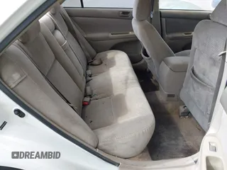 2004 Toyota Camry LE with VIN 4T1BF30K54U071960, listed as a IAAI auction lot 41513417 with 165,738 mi miles. Bid and sale history available at carsss.com. Image 8.