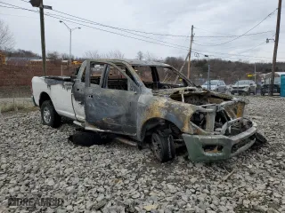 2022 Ram 2500 Tradesman with VIN 3C6UR5HJ2NG371740, listed as a Copart auction lot 44186795 with 0 mi miles and Salvage Title. Bid and sale history available at carsss.com. Image 4.