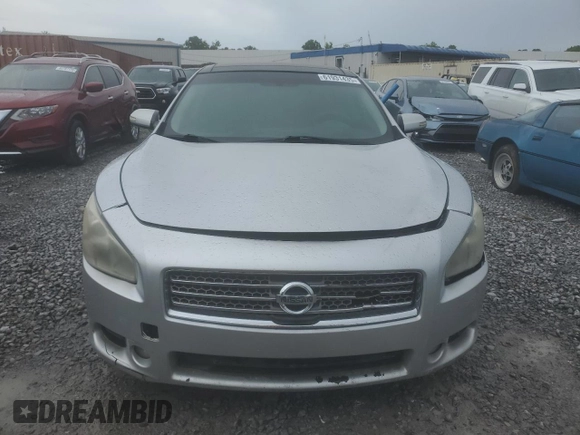 2014 Nissan Maxima SV z VIN 1N4AA5AP4EC432161, wystawiony jako Copart lot #61931435 z przebiegiem 229 012 mil mil oraz Czysty tytuł • Clean title. Historia ofert i sprzedaży dostępna na DreamBid. Obrazek 5.