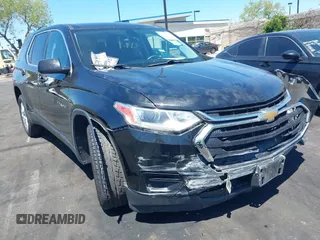 2019 Chevrolet Traverse LS z VIN 1GNERFKW3KJ222388, wystawiony jako IAAI lot #42225444 z przebiegiem 94 777 mil mil oraz . Historia ofert i sprzedaży dostępna na DreamBid. Obrazek 1.
