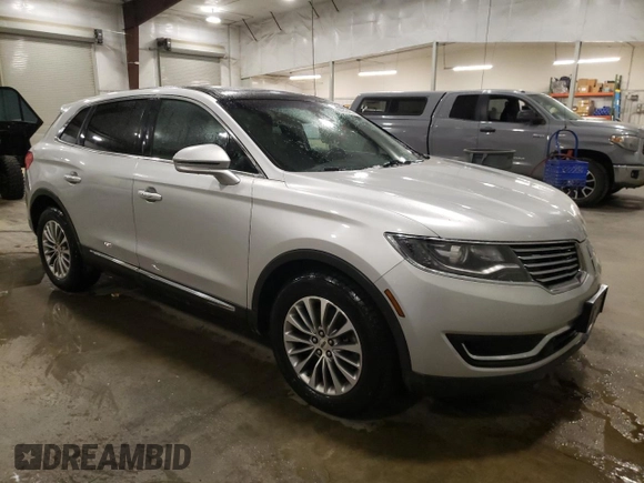 2017 Lincoln MKX Select with VIN 2LMPJ8KR3HBL11048, listed as a Copart auction lot 88952455 with 116,041 mi miles and Salvage Title. Bid and sale history available at carsss.com. Image 4.