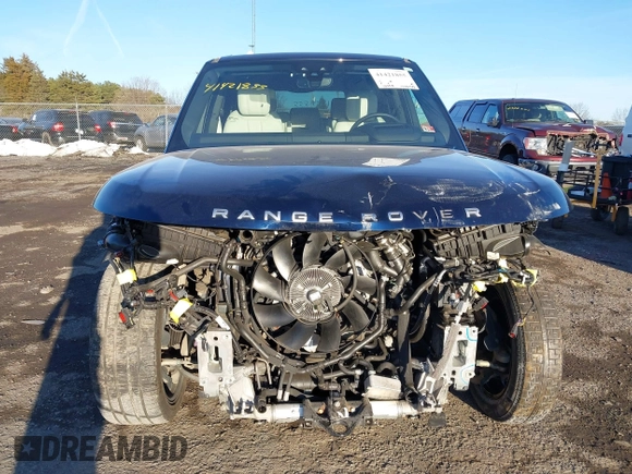 2021 Land Rover Range Rover P525 Westminster z VIN SALGS2SE1MA426172, wystawiony jako IAAI lot #41421855 z przebiegiem 35 270 mil mil oraz . Historia ofert i sprzedaży dostępna na DreamBid. Obrazek 6.