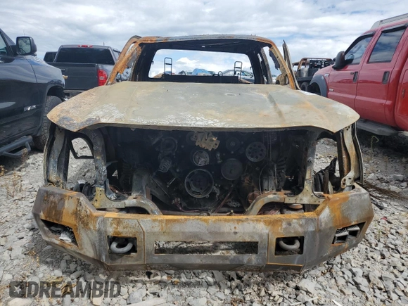 2011 Ford F-350 XL z VIN 1FT8X3DT2BEA71209, wystawiony jako Copart lot #68060374 z przebiegiem Nie podano mil oraz Nie do naprawy • Non repairable. Historia ofert i sprzedaży dostępna na DreamBid. Obrazek 5.
