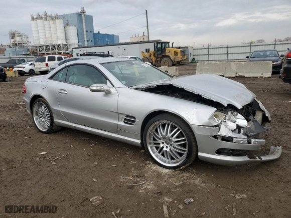 2005 Mercedes-Benz SL-Class 5.0L with VIN WDBSK75F55F090984, listed as a Copart auction lot 43364695 with 0 mi miles and Salvage Title. Bid and sale history available at carsss.com. Image 4.