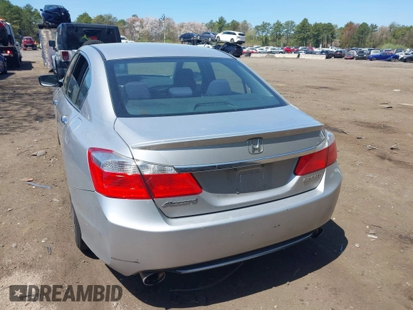 2015 Honda Accord Sport with VIN 1HGCR2F52FA029201, listed as a IAAI auction lot 42135014 with 203,855 mi miles and . Bid and sale history available at DreamBid. Image 16.