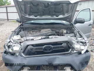 2015 Toyota Tacoma with VIN 5TFTX4CN7FX052538, listed as a IAAI auction lot 42465330 with 81,530 mi miles and . Bid and sale history available at DreamBid. Image 10.