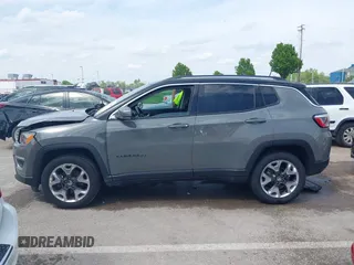 2019 Jeep Compass Limited z VIN 3C4NJDCB3KT734161, wystawiony jako IAAI lot #42114380 z przebiegiem 131 426 mil mil oraz . Historia ofert i sprzedaży dostępna na DreamBid. Obrazek 15.