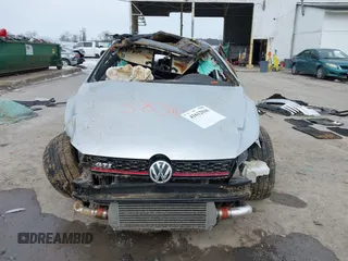 2016 Volkswagen Golf GTI SE w/Performance Pkg with VIN 3VW547AU1GM065836, listed as a IAAI auction lot 41612048 with 157,094 mi miles. Bid and sale history available at carsss.com. Image 13.