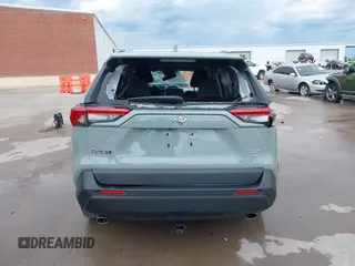2021 Toyota RAV4 XLE with VIN 2T3P1RFV6MW216410, listed as a IAAI auction lot 42474822 with 37,503 mi miles and . Bid and sale history available at DreamBid. Image 17.