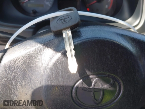 1999 Toyota RAV4 with VIN JT3GP10V9X7058089, listed as a IAAI auction lot 42040497 with 189,779 mi miles and . Bid and sale history available at DreamBid. Image 11.