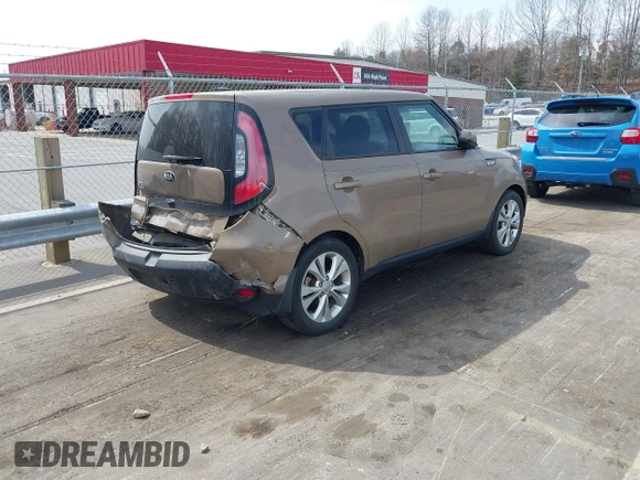 2015 Kia Soul + with VIN KNDJP3A52F7199953, listed as a IAAI auction lot 41797635 with 139,634 mi miles. Bid and sale history available at carsss.com. Image 4.