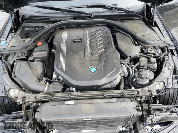2022 BMW 4 Series M440i xDrive with VIN WBA13AW01NFL97602, listed as a Copart auction lot 43349585 with 46,123 mi miles and Salvage title. Bid and sale history available at DreamBid. Image 11.
