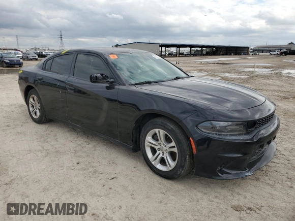 2015 Dodge Charger SE z VIN 2C3CDXBG3FH918306, wystawiony jako Copart lot #43666945 z przebiegiem Nie podano mil oraz Czysty tytuł • Clean title. Historia ofert i sprzedaży dostępna na DreamBid. Obrazek 4.