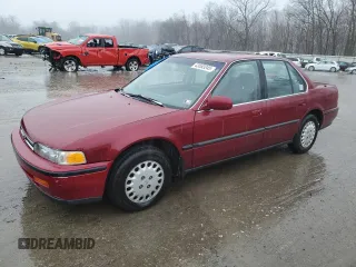 1993 Honda Accord z VIN 1HGCB7653PA177960, wystawiony jako Copart lot #43553245 z przebiegiem 105 284 mil mil oraz Szkoda całkowita • Salvage title. Historia ofert i sprzedaży dostępna na DreamBid. Obrazek 1.