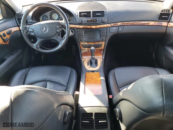 2008 Mercedes-Benz E-Class Luxury 3.5L with VIN WDBUF87X38B211161, listed as a Copart auction lot 88894815 with 149,701 mi miles and Clean Title. Bid and sale history available at carsss.com. Image 8.