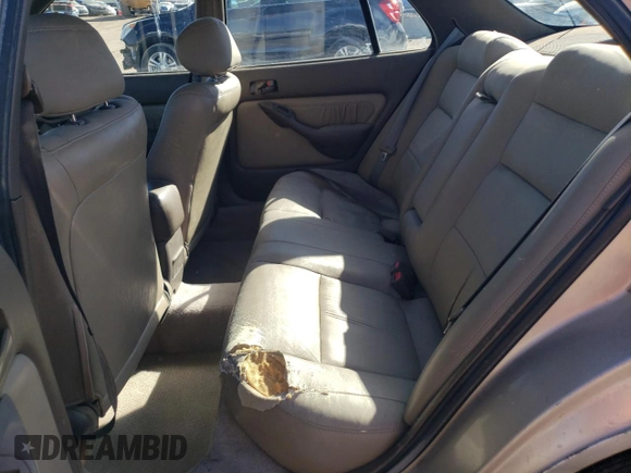 1996 Toyota Camry DX with VIN 4T1BG12K0TU744733, listed as a Copart auction lot 45302005 with 136,736 mi miles and Salvage Title. Bid and sale history available at carsss.com. Image 10.
