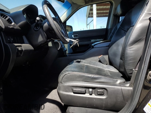 2011 Honda Pilot Touring with VIN 5FNYF4H91BB056903, listed as a Copart auction lot 49867425 with 102,135 mi miles and Salvage Title. Bid and sale history available at carsss.com. Image 7.