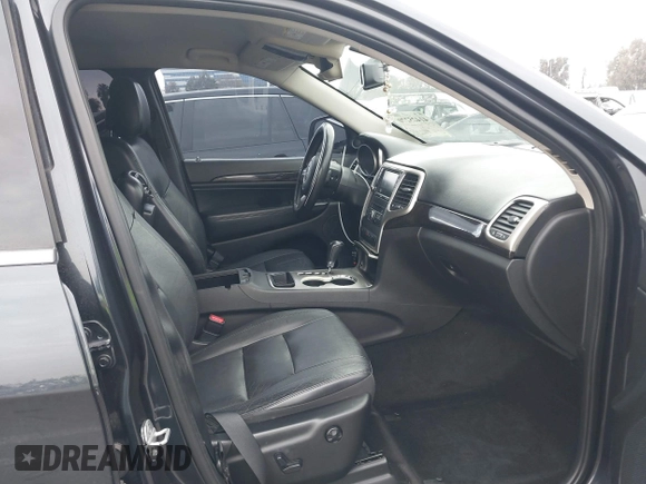 2013 Jeep Grand Cherokee Laredo with VIN 1C4RJEAGXDC620968, listed as a IAAI auction lot 41425270 with 127,739 mi miles. Bid and sale history available at carsss.com. Image 5.