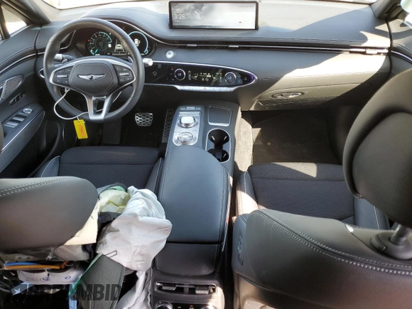 2023 Genesis GV70 2.5T with VIN KMUMADTB3PU130129, listed as a Copart auction lot 51048085 with 11,539 mi miles and Salvage Title. Bid and sale history available at DreamBid. Image 8.