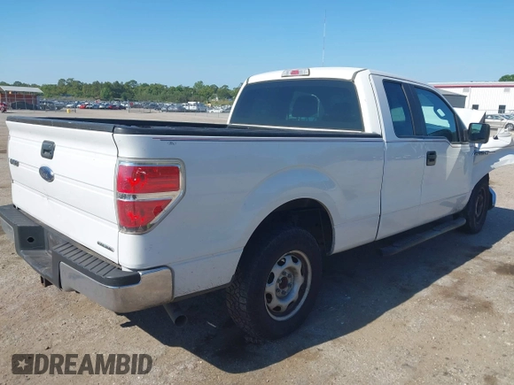 2013 Ford F-150 XL with VIN 1FTEX1CMXDFA94218, listed as a IAAI auction lot 42031743 with 1 mi miles. Bid and sale history available at carsss.com. Image 4.