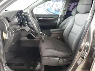 2013 Kia Sorento LX with VIN 5XYKTDA23DG310778, listed as a Copart auction lot 61196035 with 211,842 mi miles and Clean title. Bid and sale history available at DreamBid. Image 7.