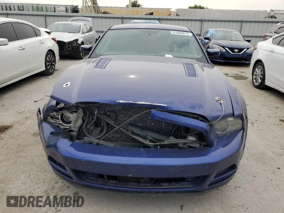 2013 Ford Mustang GT with VIN 1ZVBP8CF2D5253734, listed as a Copart auction lot 61094075 with 119,860 mi miles and Salvage title. Bid and sale history available at DreamBid. Image 5.
