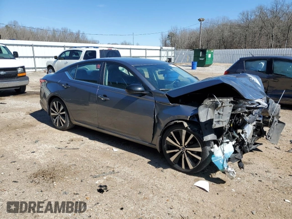 2020 Nissan Altima 2.5 SR with VIN 1N4BL4CV4LC141659, listed as a Copart auction lot 45570135 with 57,965 mi miles and Salvage Title. Bid and sale history available at carsss.com. Image 4.
