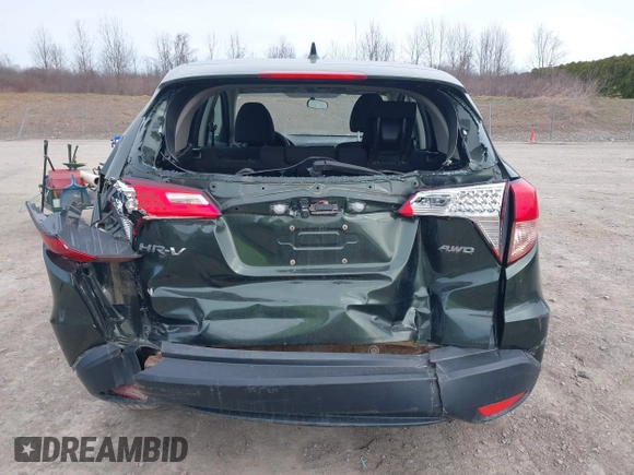 2018 Honda HR-V LX with VIN 3CZRU6H31JM703564, listed as a IAAI auction lot 41864645 with 123,652 mi miles. Bid and sale history available at carsss.com. Image 17.