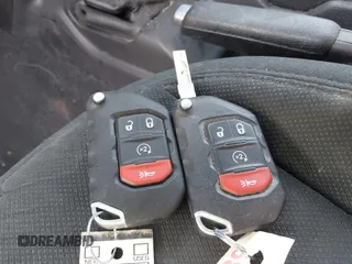 2020 Jeep Wrangler Unlimited Sport S z VIN 1C4HJXDG2LW260238, wystawiony jako IAAI lot #41415820 z przebiegiem 62 224 mil mil oraz . Historia ofert i sprzedaży dostępna na DreamBid. Obrazek 11.