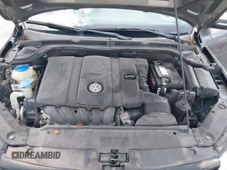 2011 Volkswagen Jetta SE with VIN 3VWDZ7AJ2BM080390, listed as a IAAI auction lot 42723802 with 157,117 mi miles and . Bid and sale history available at DreamBid. Image 10.