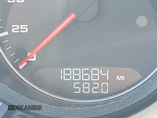 2013 Porsche Cayenne с VIN WP1AA2A2XDLA05934, выставлен на аукционе IAAI как лот 42134144 с пробегом 188 684 миль миль и . История ставок и продаж доступна на DreamBid. Изображение 16.