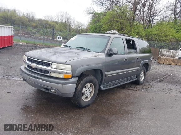 2002 Chevrolet Suburban LT with VIN 1GNFK16T92J210497, listed as a IAAI auction lot 41964048 with 208,752 mi miles. Bid and sale history available at carsss.com. Image 2.