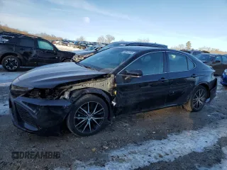 2023 Toyota Camry SE z VIN 4T1G11BK4PU077906, wystawiony jako Copart lot #88947725 z przebiegiem 27 377 mil mil oraz Nie do naprawy • Non repairable. Historia ofert i sprzedaży dostępna na DreamBid. Obrazek 1.