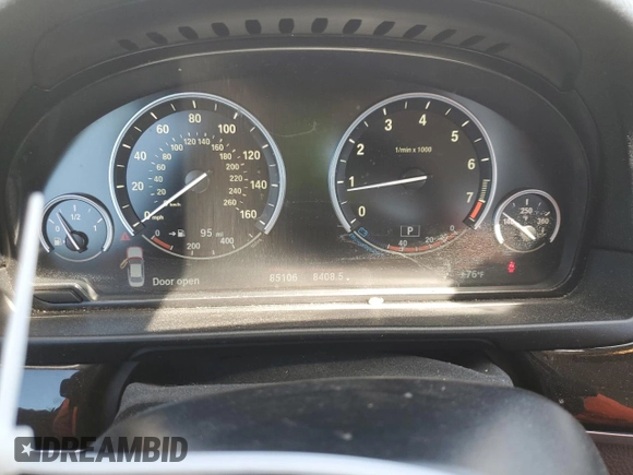 2015 BMW 5 Series 535i with VIN WBA5B1C54FG125819, listed as a Copart auction lot 48557755 with 85,106 mi miles and Clean Title. Bid and sale history available at carsss.com. Image 9.