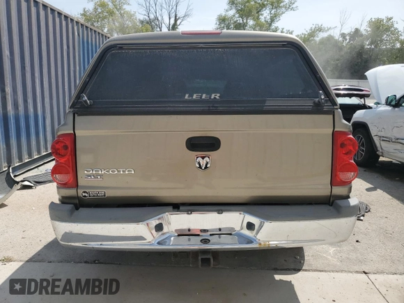 2006 Dodge Dakota SLT with VIN 1D7HE48K46S539838, listed as a Copart auction lot 68520644 with Not Provided miles and Non Repairable. Bid and sale history available at DreamBid. Image 6.