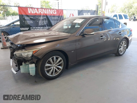 2015 Infiniti Q50 Premium with VIN JN1BV7AP4FM330386, listed as a IAAI auction lot 42028771 with 75,533 mi miles. Bid and sale history available at carsss.com. Image 18.