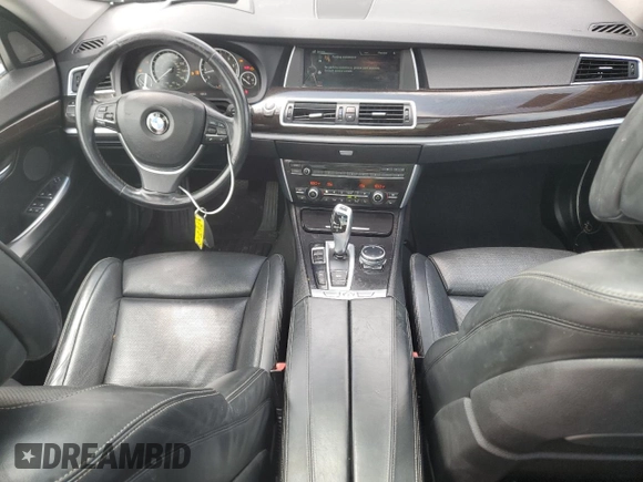 2014 BMW 5 Series 535i xDrive z VIN WBA5M4C59ED183761, wystawiony jako Copart lot #56480305 z przebiegiem 76 060 mil mil oraz Szkoda całkowita • Salvage title. Historia ofert i sprzedaży dostępna na DreamBid. Obrazek 8.