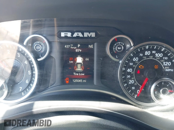 2022 Ram 2500 Tradesman z VIN 3C6UR5HJ7NG387674, wystawiony jako IAAI lot #42189557 z przebiegiem 125 045 mil mil oraz . Historia ofert i sprzedaży dostępna na DreamBid. Obrazek 7.