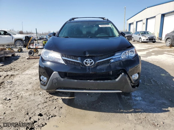 2014 Toyota RAV4 XLE with VIN 2T3WFREV2EW102534, listed as a Copart auction lot 48868575 with 96,514 mi miles and Salvage Title. Bid and sale history available at carsss.com. Image 5.