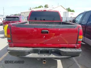 2002 Chevrolet Silverado 1500 LT with VIN 2GCEK19T321107487, listed as a IAAI auction lot 41977474 with 218,793 mi miles. Bid and sale history available at carsss.com. Image 16.