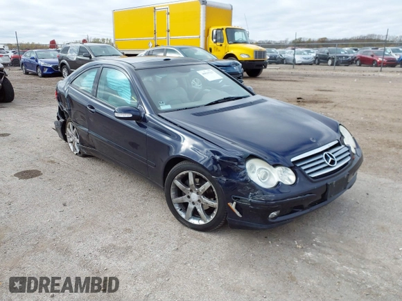 2003 Mercedes-Benz C 230 Kompressor с VIN WDBRN40J93A457301, выставлен на аукционе IAAI как лот 40839325 с пробегом 146 263 миль миль и . История ставок и продаж доступна на DreamBid. Изображение 1.