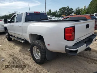 2016 GMC Sierra 3500HD Denali z VIN 1GT42YE84GF304755, wystawiony jako Copart lot #64882644 z przebiegiem 120 309 mil mil oraz Szkody całkowita. Historia ofert i sprzedaży dostępna na DreamBid. Obrazek 2.