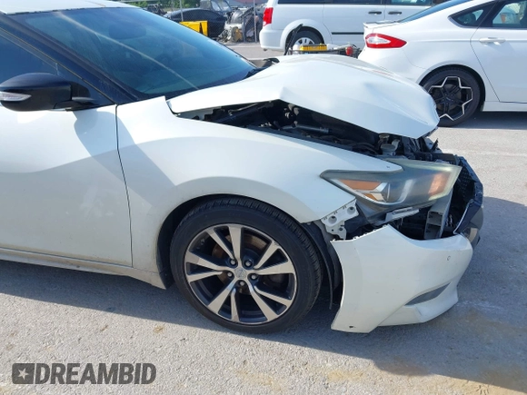2017 Nissan Maxima SV with VIN 1N4AA6AP3HC389930, listed as a IAAI auction lot 42343554 with 128,926 mi miles and . Bid and sale history available at DreamBid. Image 19.