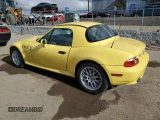2000 BMW Z3 2.8 with VIN 4USCH3343YLF43629, listed as a Copart auction lot 88303095 with 44,020 mi miles and Salvage title. Bid and sale history available at DreamBid. Image 2.