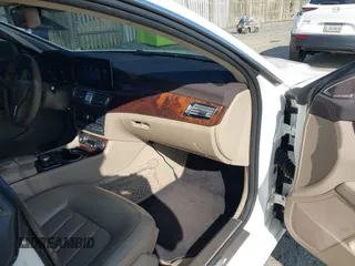 2013 Mercedes-Benz CLS 550 with VIN WDDLJ9BB6DA078723, listed as a IAAI auction lot 42410143 with 171,248 mi miles and . Bid and sale history available at DreamBid. Image 5.