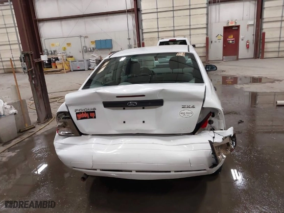 2005 Ford Focus S with VIN 1FAFP34N35W158677, listed as a IAAI auction lot 41911027 with 93,894 mi miles. Bid and sale history available at carsss.com. Image 16.