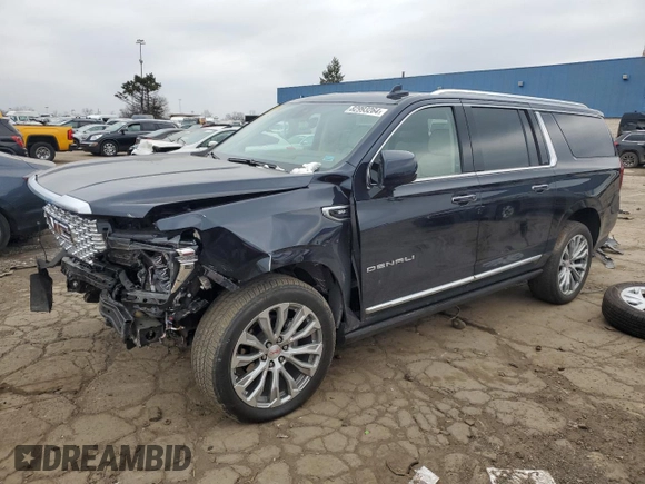 2022 GMC Yukon XL Denali with VIN 1GKS2JKL1NR352785, listed as a Copart auction lot 82993264 with 21,400 mi miles and Clean Title. Bid and sale history available at carsss.com. Image 1.