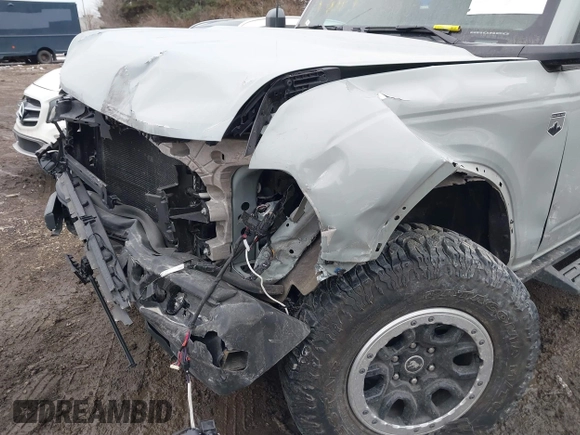 2024 Ford Bronco Big Bend with VIN 1FMDE7BH1RLA98283, listed as a IAAI auction lot 41421097 with 6,418 mi miles and . Bid and sale history available at DreamBid. Image 6.